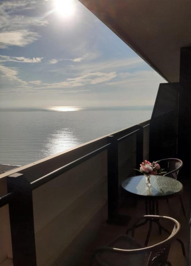 Aparthotel Orbi City Batumi Exterior foto