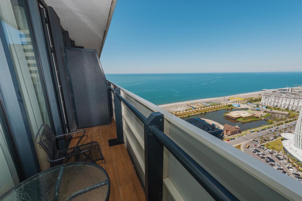 Aparthotel Orbi City Batumi Exterior foto